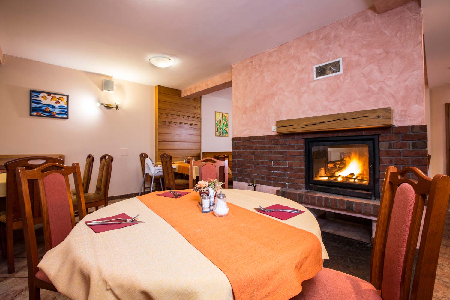 Restaurace 03