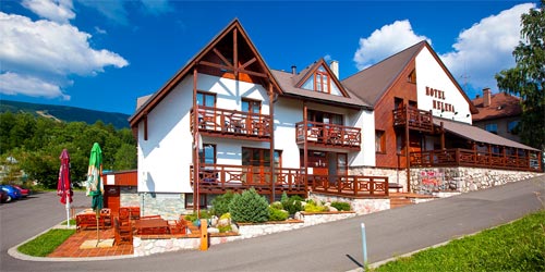 Služby v&nbsp;blízkém Hotelu Helena